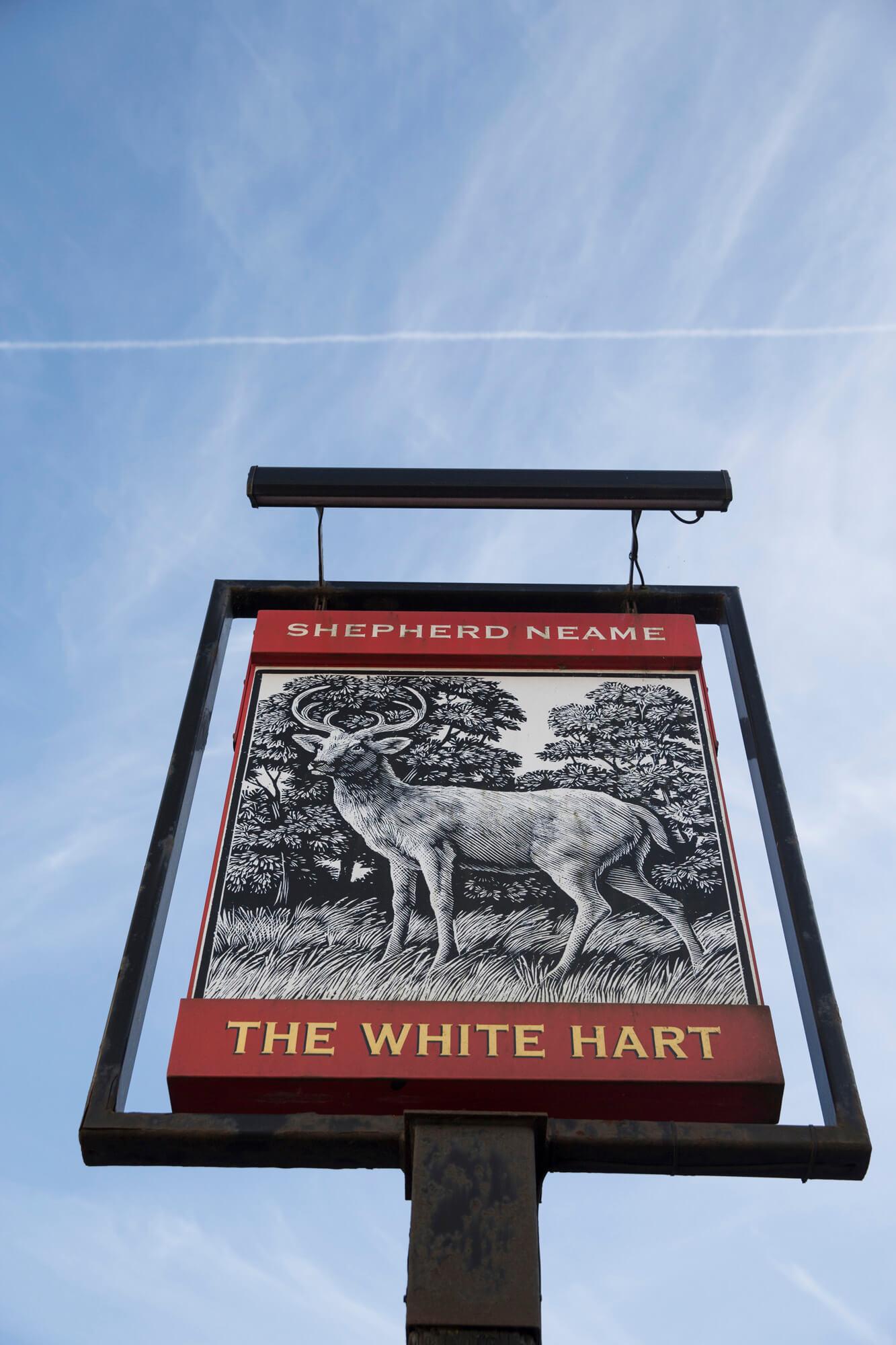white_hart_cuxton_19.jpg